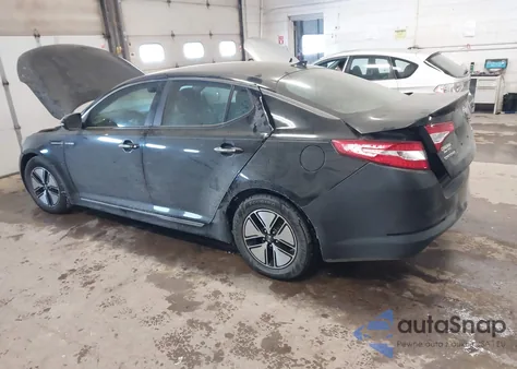2013 Kia Optima Hybrid Lx z USA, uszkodzony, nr VIN KNAGM4AD3D5039800